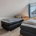 Annmette Цингст