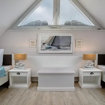 Annmette * 青斯特